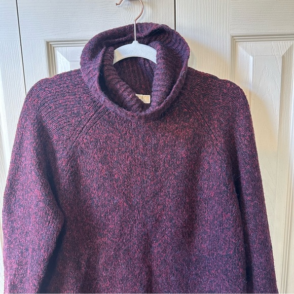 Michael Kors Women’s Size Large Alpaca Blend Turtleneck Two Tone Knit Sweater - Picture 2 of 10